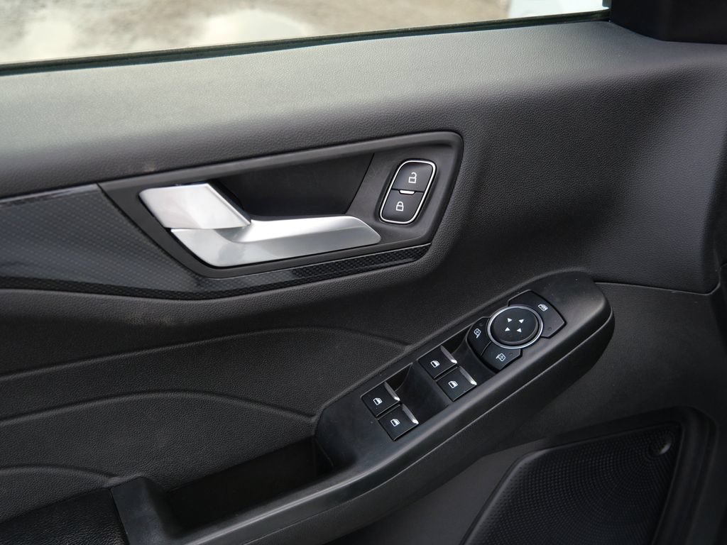 Certified 2023 Ford Escape ST-Line AWD/4WD image 19