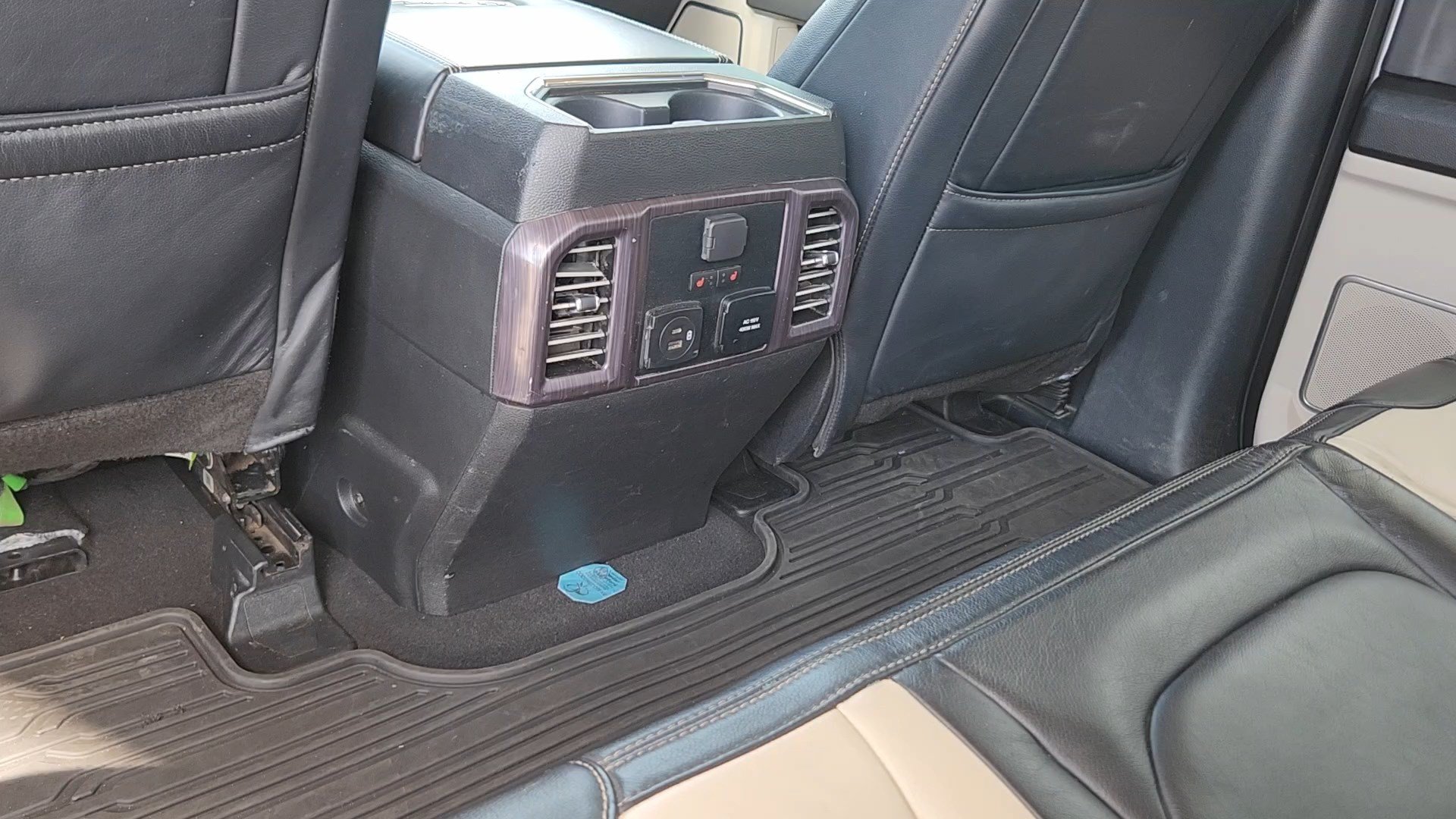 Certified 2021 Ford F350 Limited AWD/4WD image 17