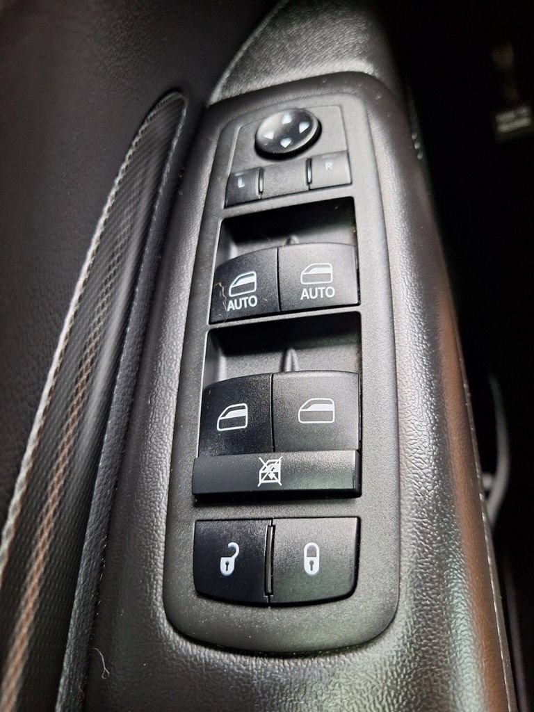 Used 2021 Dodge Durango GT RWD image 16