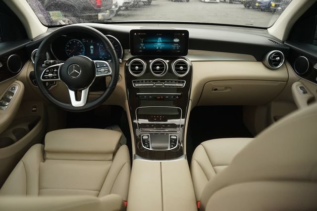 Used 2022 Mercedes-Benz GLC 300 image 21