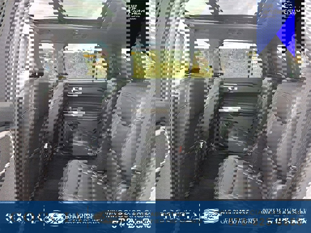 Certified 2021 Ford Explorer XLT w/ Equipment Group 202A image 11