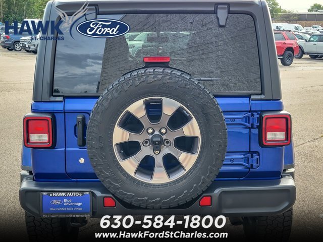 Used 2018 Jeep Wrangler Unlimited Sahara w/ Dual Top Group AWD/4WD image 5