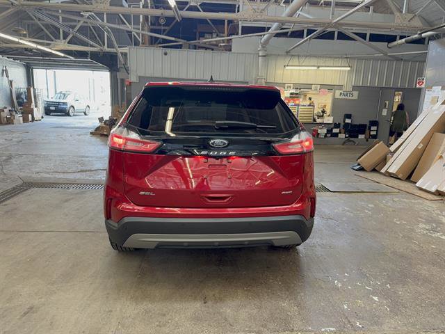 Certified 2022 Ford Edge SEL w/ Convenience Package image 4