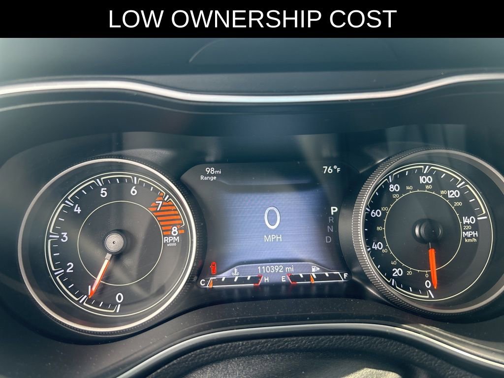 Used 2019 Jeep Cherokee Trailhawk AWD/4WD image 14