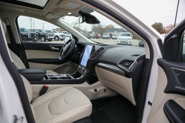 Certified 2024 Ford Edge Titanium w/ Titanium Elite Package image 28
