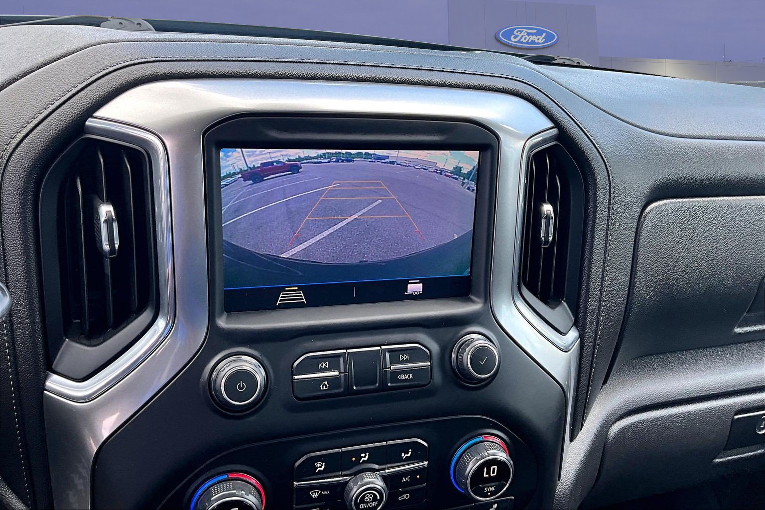 Used 2020 Chevrolet Silverado 1500 RST AWD/4WD image 15
