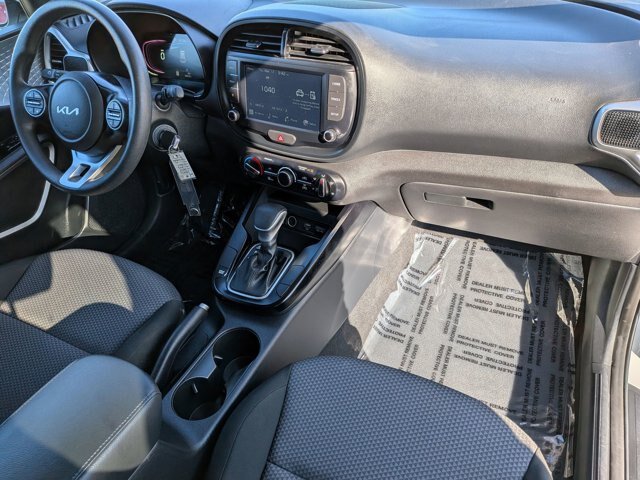 Used 2024 Kia Soul LX w/ Option Group 015 FWD image 26
