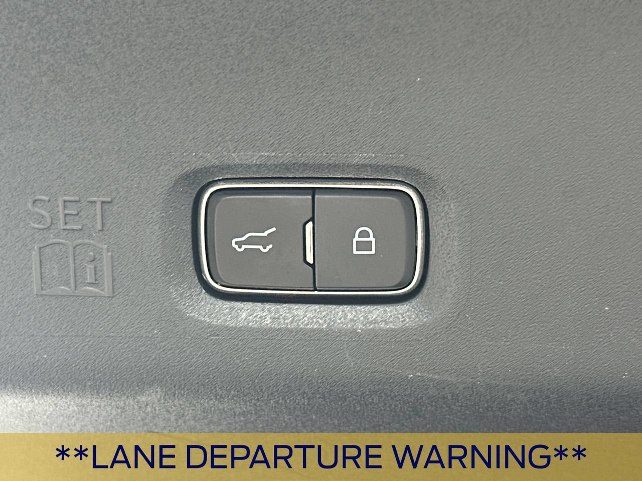 Certified 2025 Ford Expedition Active RWD image 21