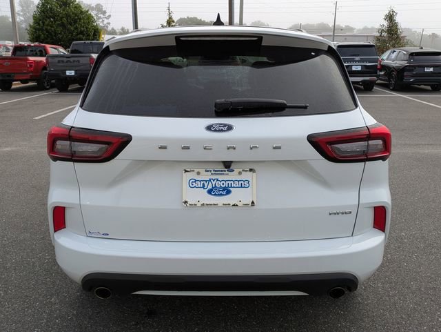 Certified 2023 Ford Escape ST-Line AWD/4WD image 5