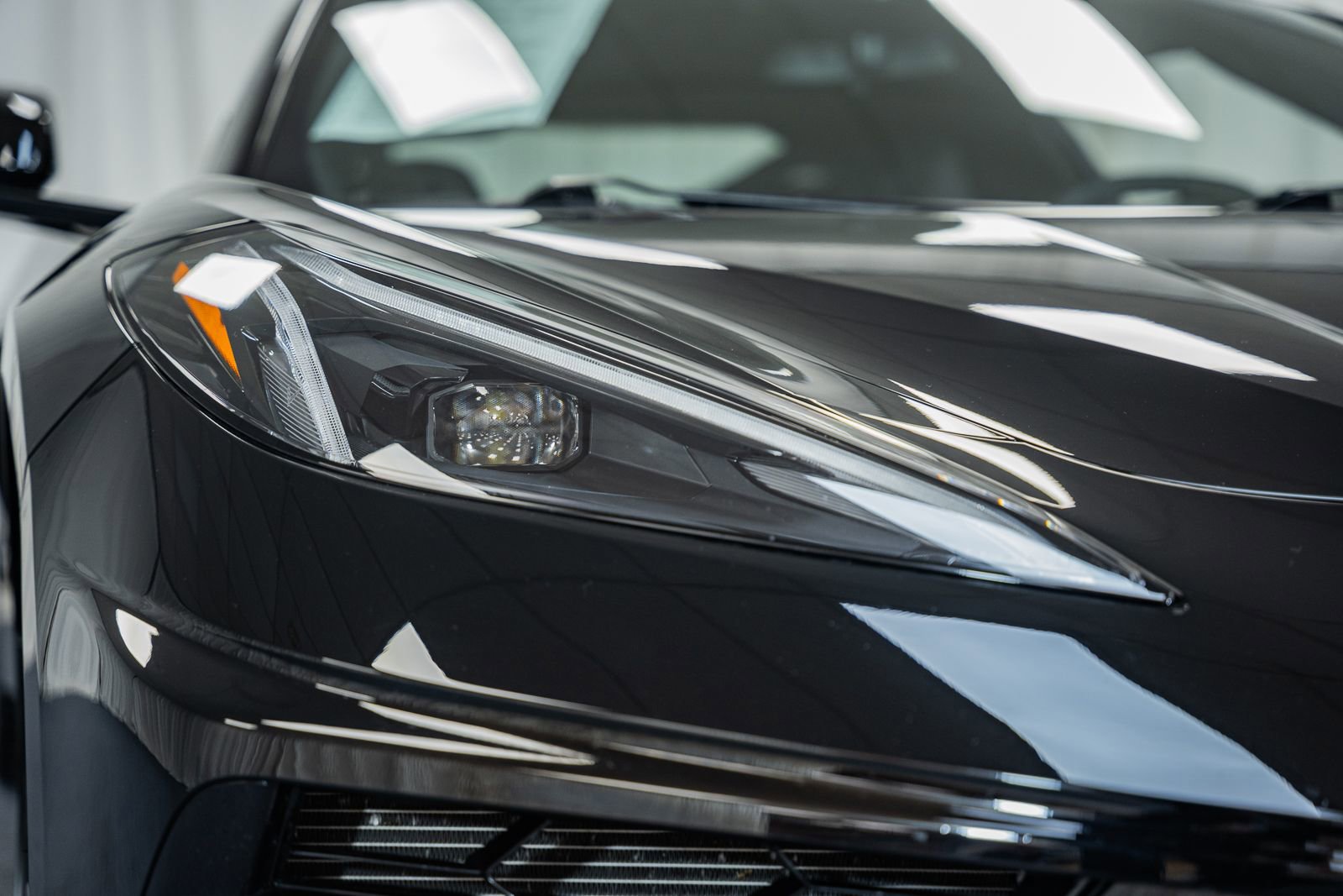 Used 2022 Chevrolet Corvette Stingray Coupe w/ 1LT image 15