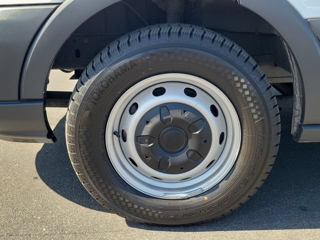 Certified 2018 Ford Transit 350 148 Medium Roof RWD image 27