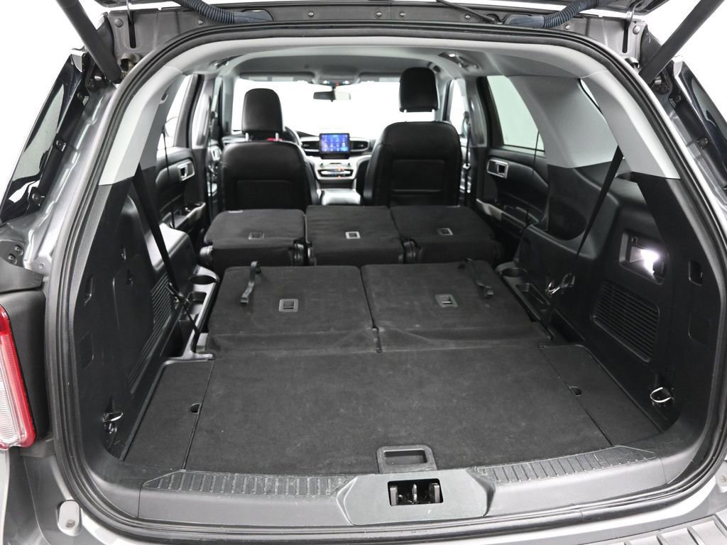 Certified 2022 Ford Explorer XLT w/ Equipment Group 202A image 52