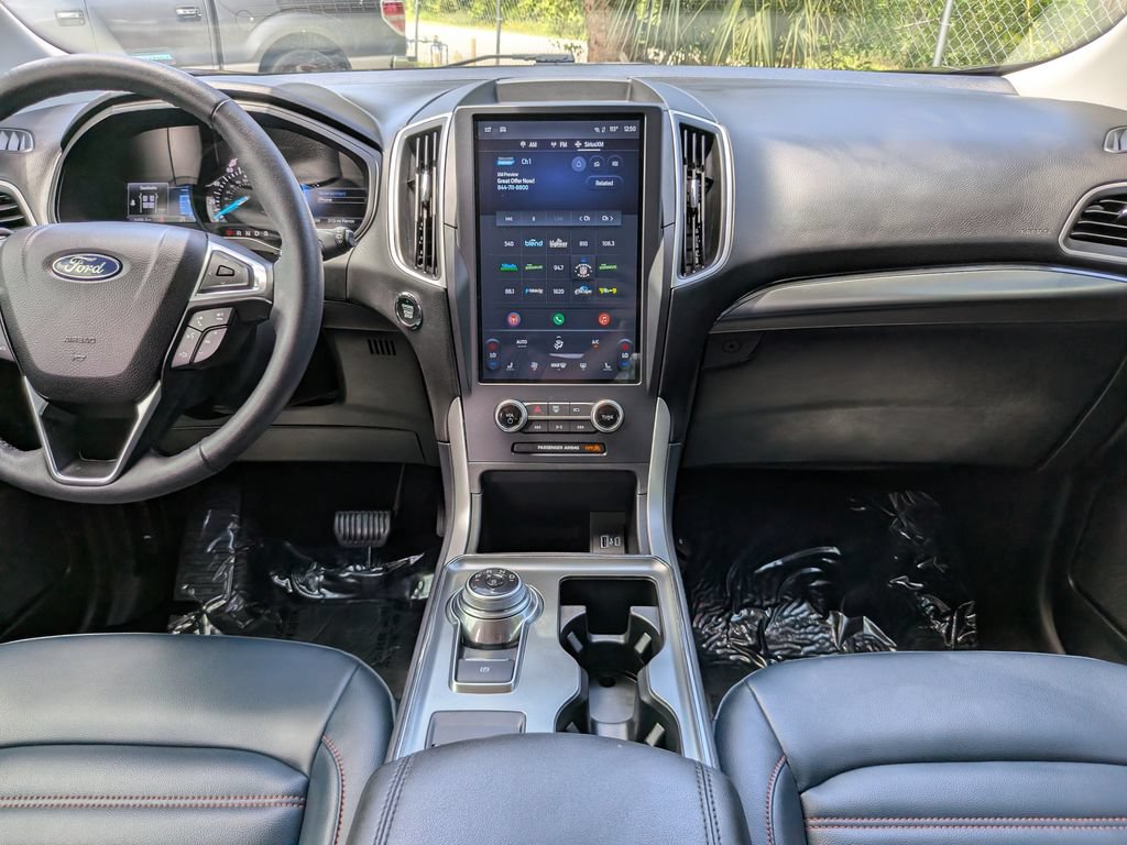 Certified 2024 Ford Edge SEL w/ Sport Appearance Package AWD/4WD image 21