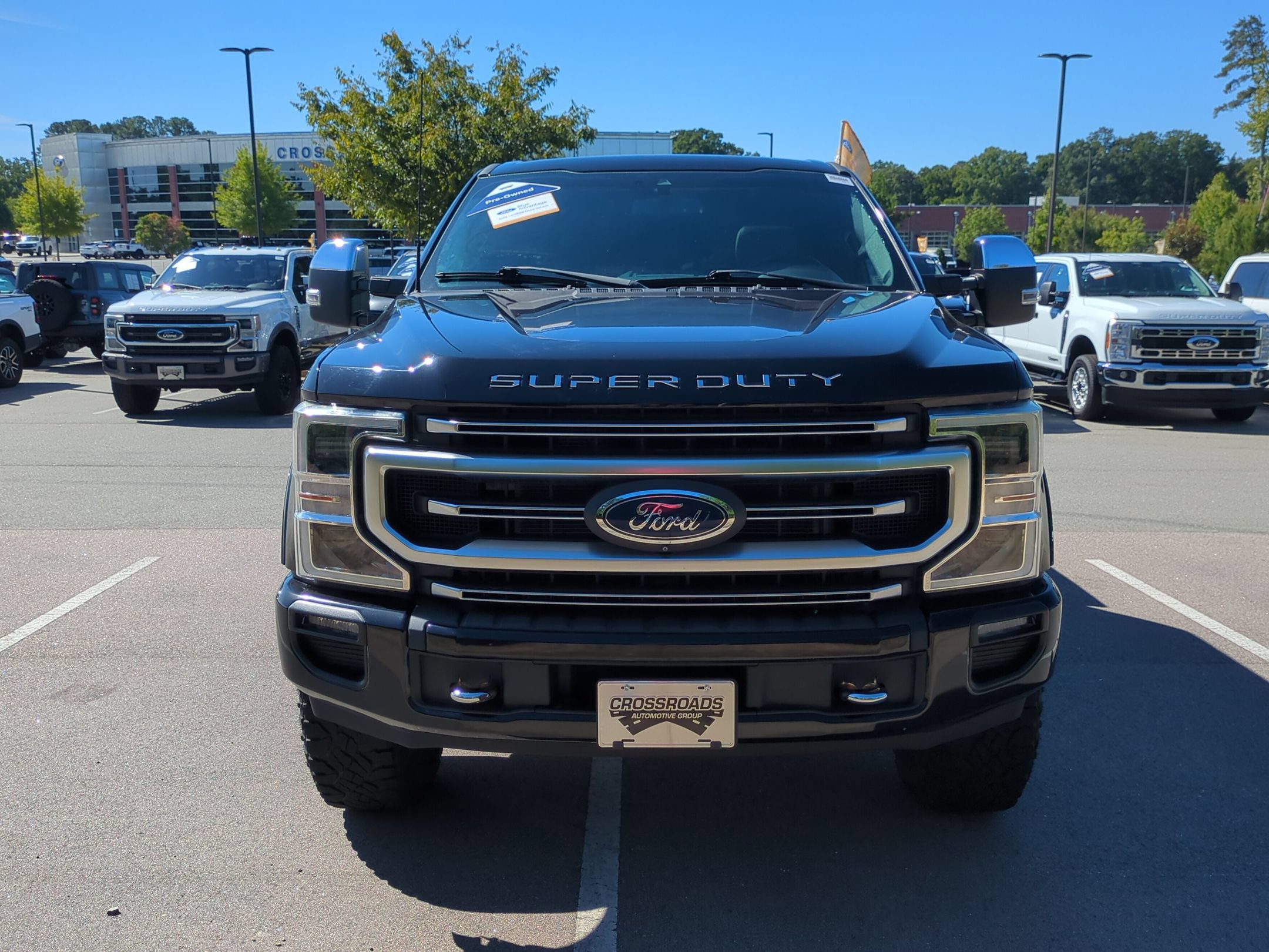 Certified 2022 Ford F250 Platinum w/ Tremor Off-Road Package AWD/4WD image 9