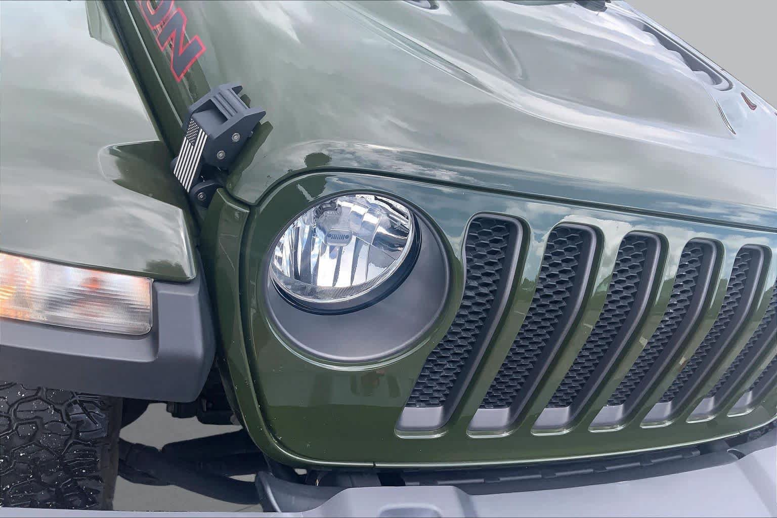 Used 2023 Jeep Wrangler Unlimited Rubicon AWD/4WD image 28