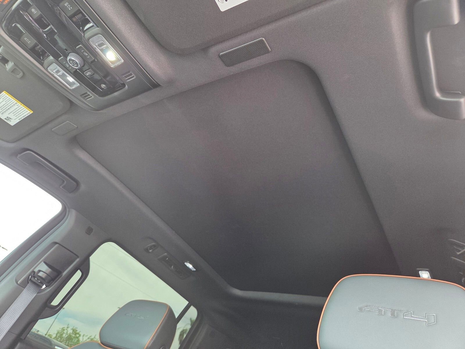 Used 2026 GMC Yukon XL AT4 w/ LPO, Floor Liner Package AWD/4WD image 11