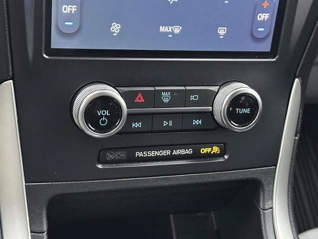 Certified 2024 Ford Edge SE w/ Black Appearance Package AWD/4WD image 19