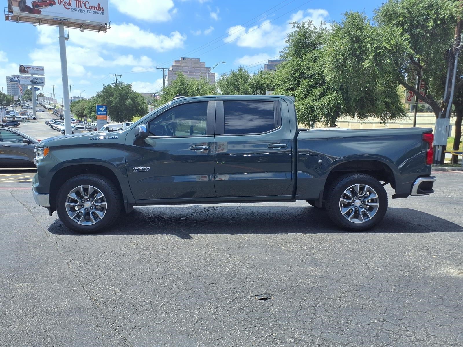 Used 2025 Chevrolet Silverado 1500 LT w/ Texas Edition Plus RWD image 9