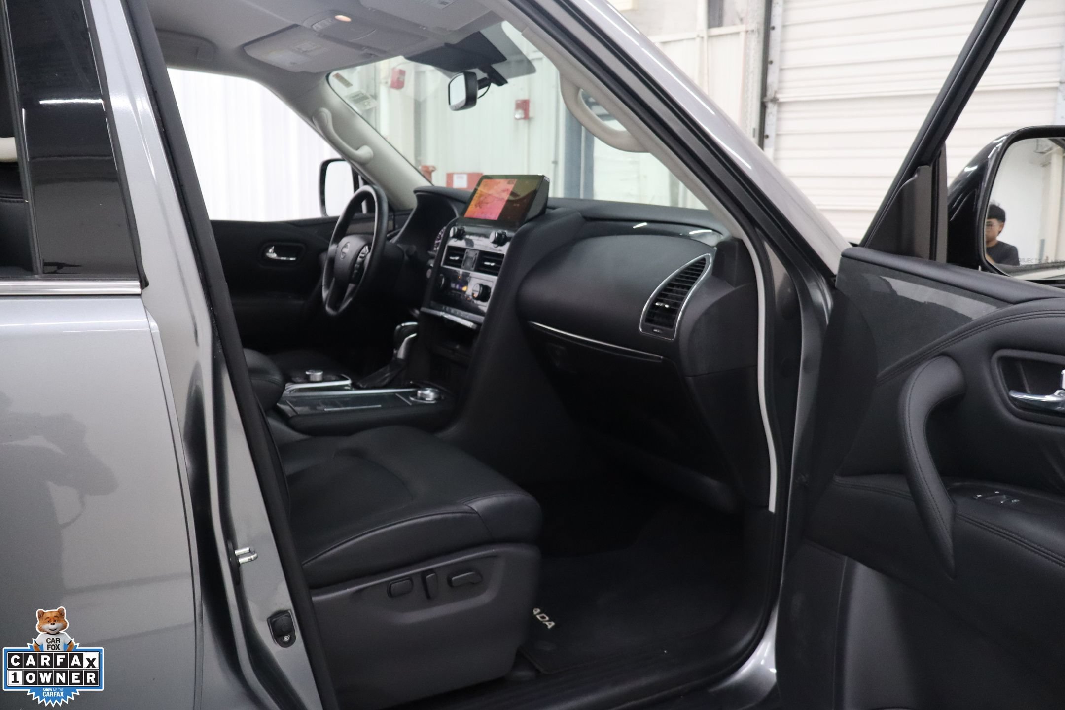 Used 2024 Nissan Armada SV w/ Cargo Package AWD/4WD image 31