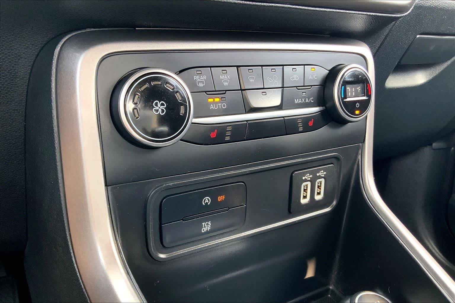 Certified 2021 Ford EcoSport SE FWD image 33
