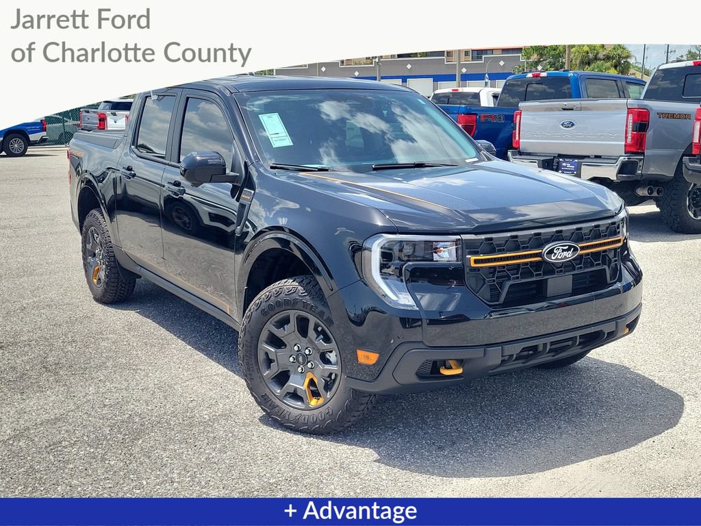 Certified 2025 Ford Maverick Tremor AWD/4WD image 1