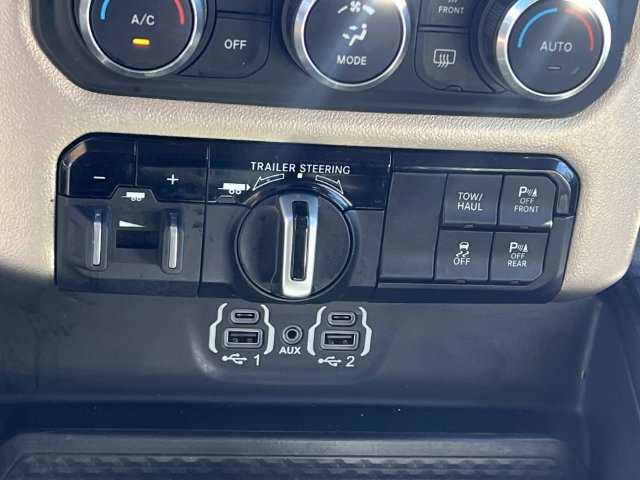Used 2022 RAM 1500 Laramie AWD/4WD image 25