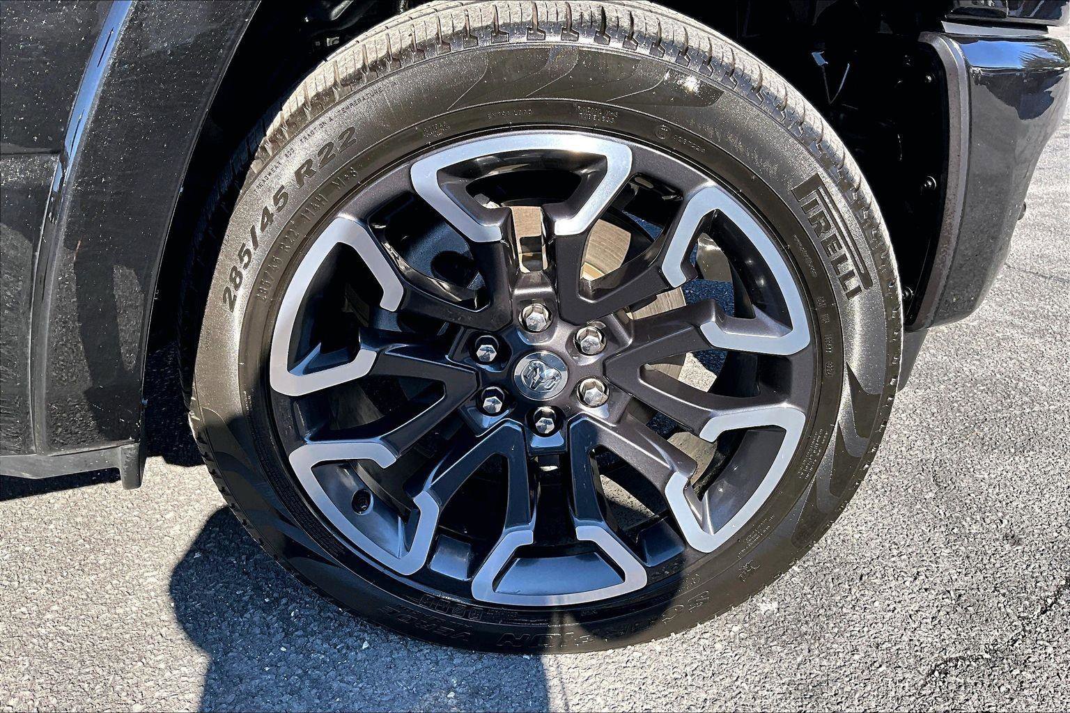 Used 2025 RAM 1500 Limited image 8