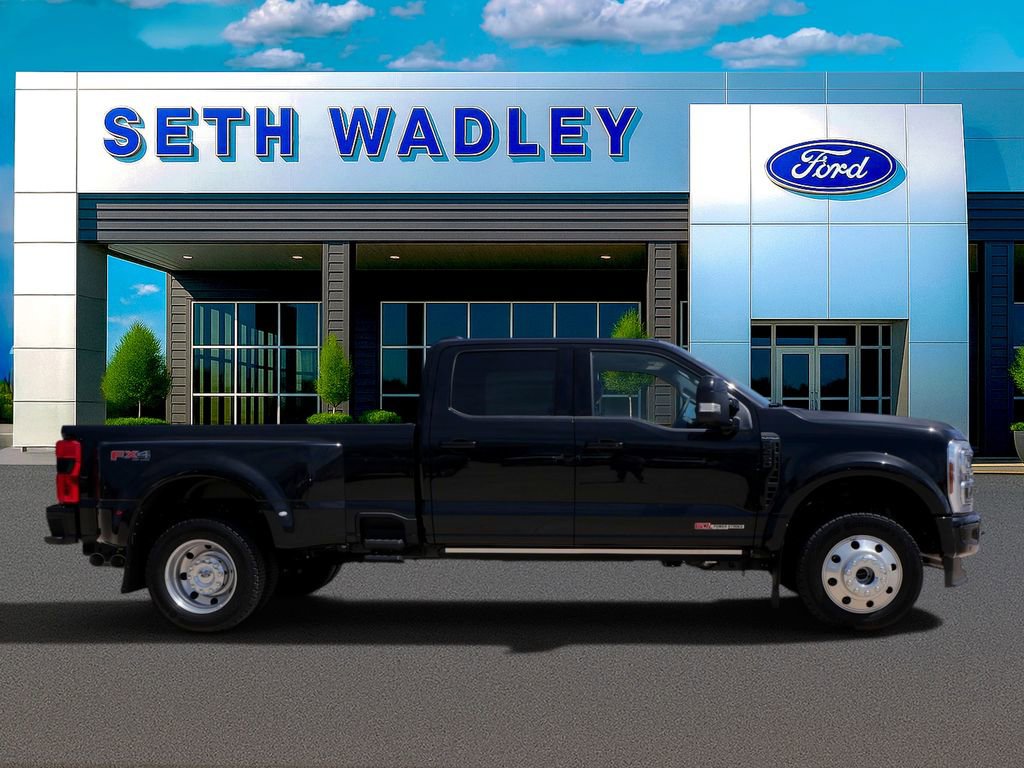 Certified 2026 Ford F450 Platinum w/ FX4 Off-Road Package AWD/4WD image 2