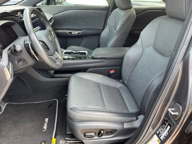 Used 2023 Lexus RZ 450e Premium w/ Technology Package AWD/4WD image 18