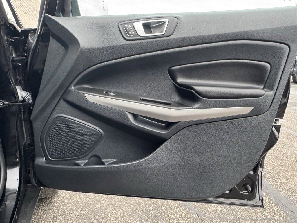 Certified 2018 Ford EcoSport Titanium w/ Titanium Cold Weather Package image 24