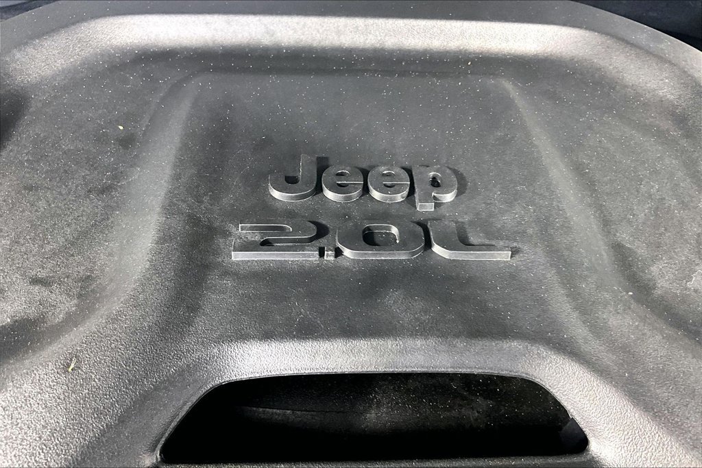 Used 2023 Jeep Wrangler Unlimited w/ Cold Weather Group AWD/4WD image 31