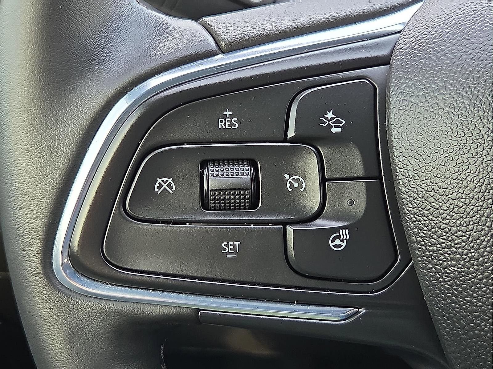 Used 2024 Buick Envista Avenir image 18