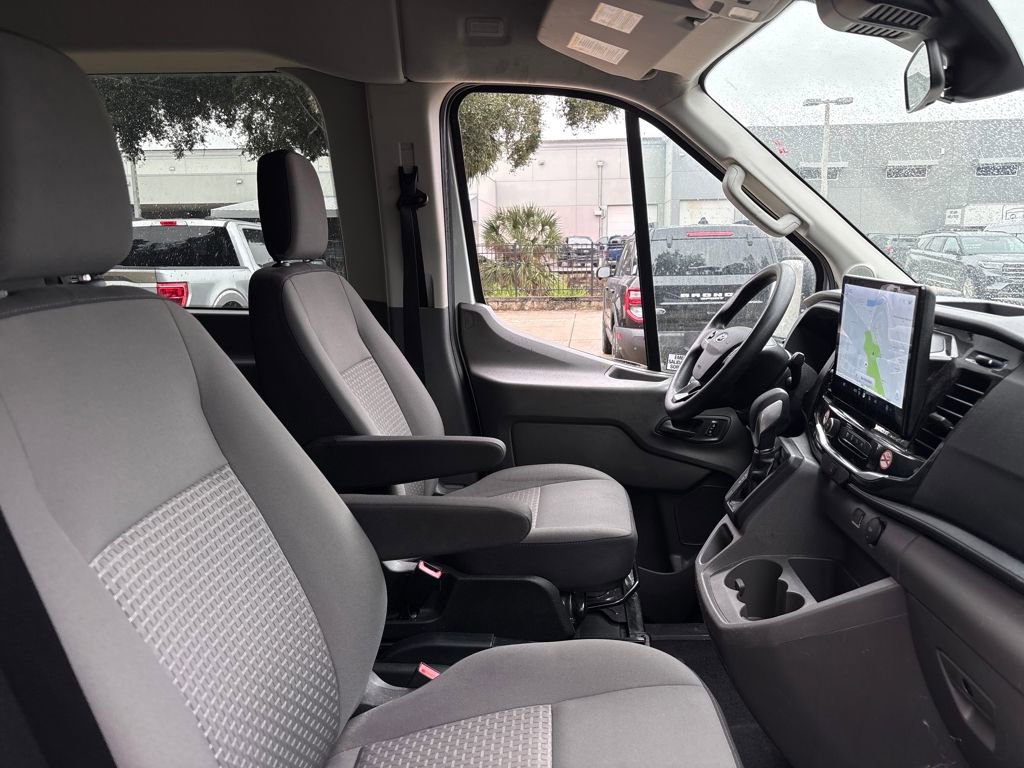 Certified 2024 Ford Transit 350 XLT image 28