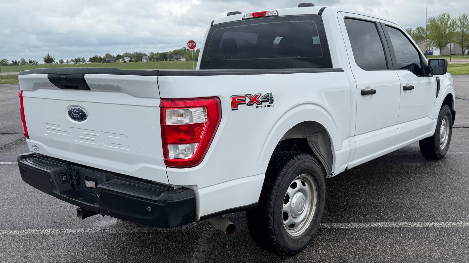 Certified 2022 Ford F150 XL w/ FX4 Off-Road Package AWD/4WD image 3