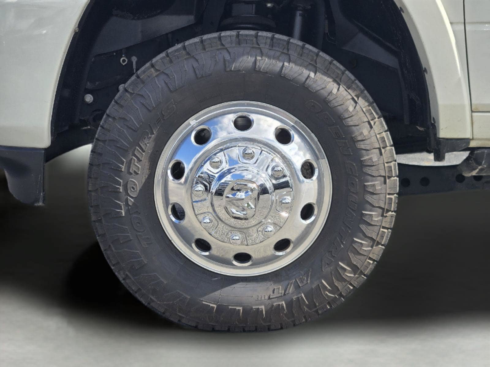 Used 2024 RAM 3500 Limited AWD/4WD image 11