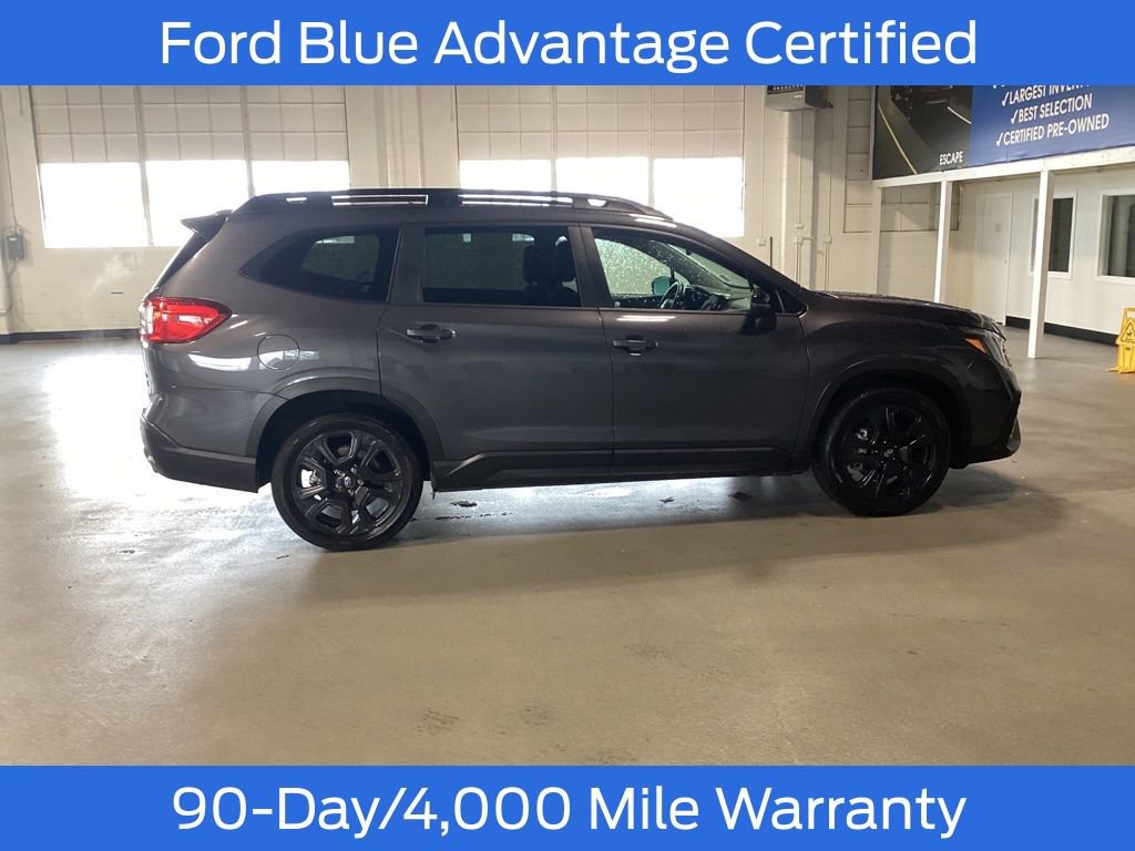Used 2023 Subaru Ascent Onyx Edition image 8