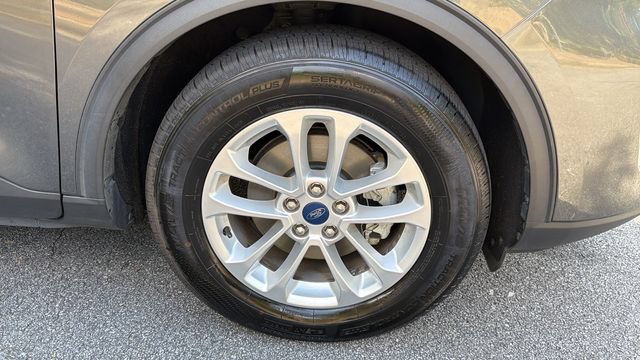 Certified 2020 Ford Escape SE FWD image 12