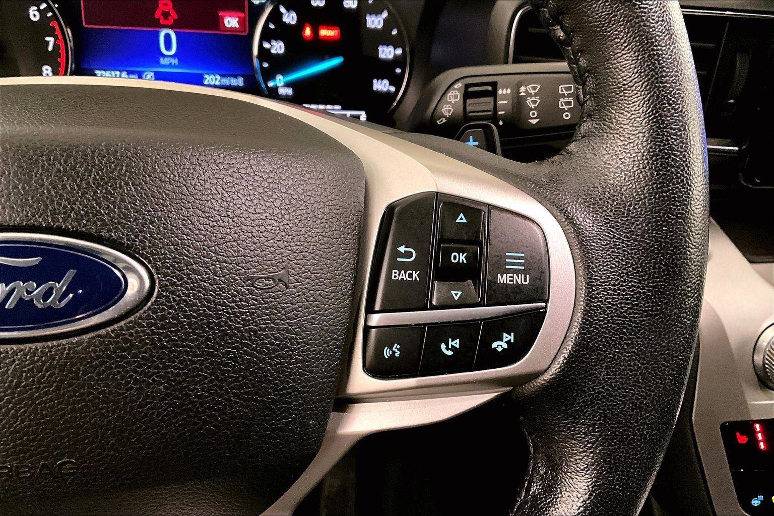 Certified 2021 Ford Explorer XLT w/ Equipment Group 202A image 18