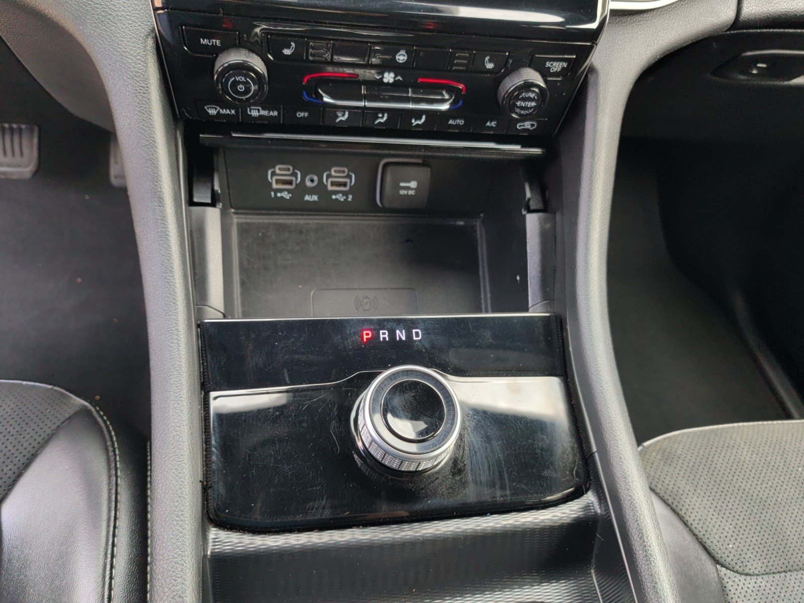Used 2025 Jeep Grand Cherokee Altitude AWD/4WD image 18