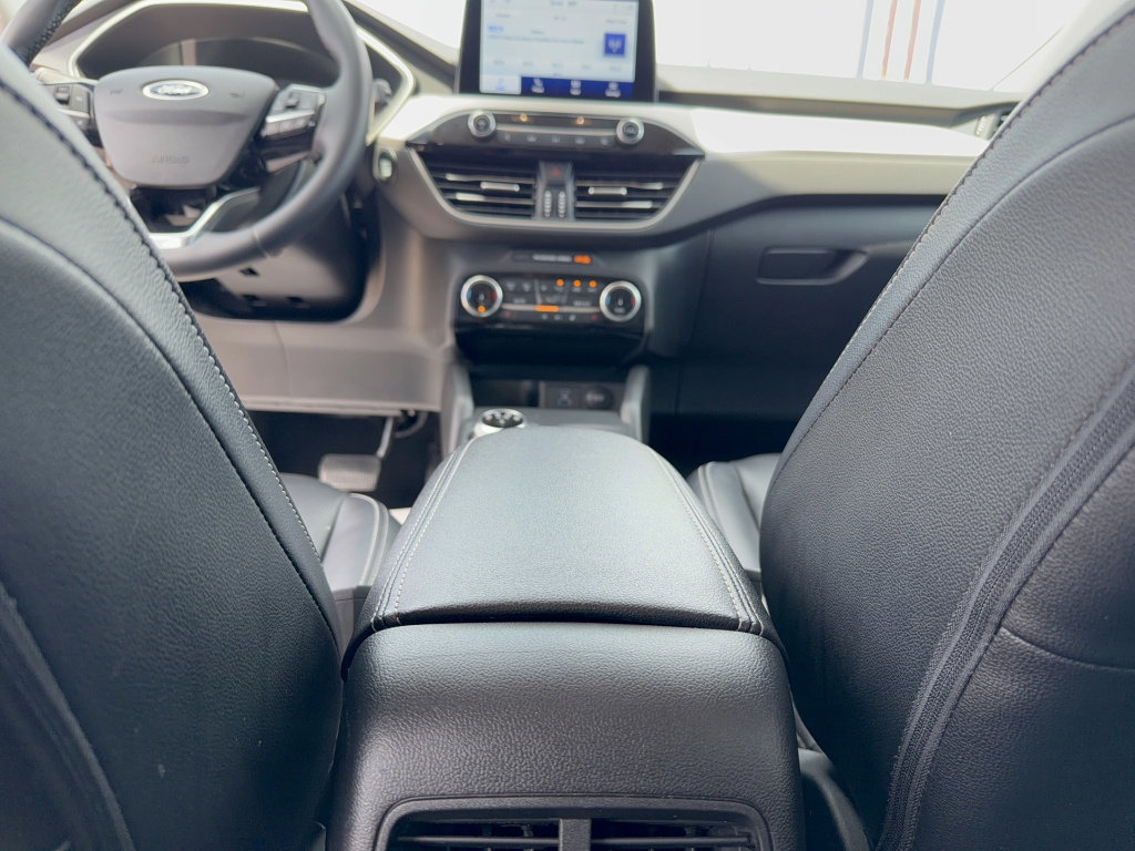 Certified 2022 Ford Escape SEL image 30