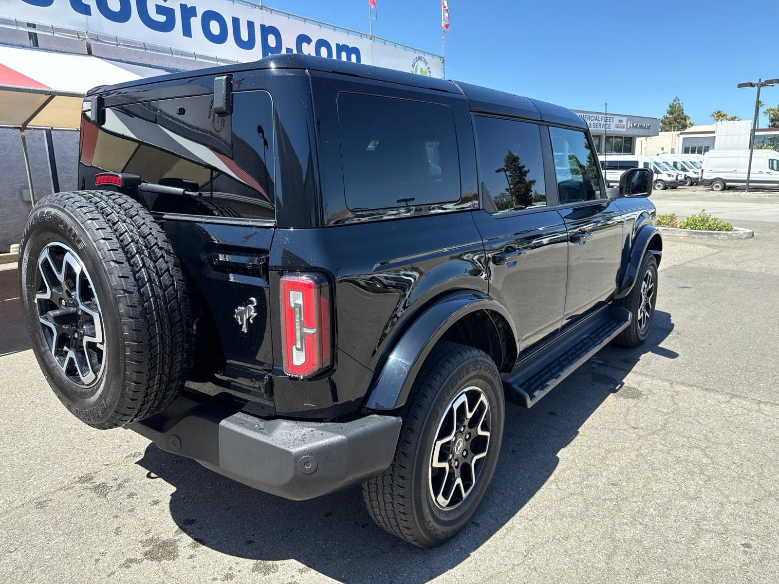 Certified 2025 Ford Bronco Outer Banks AWD/4WD image 5