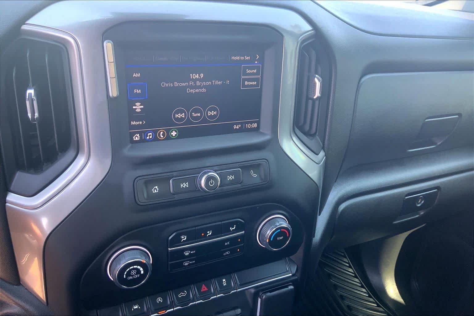 Used 2022 Chevrolet Silverado 1500 Custom AWD/4WD image 33
