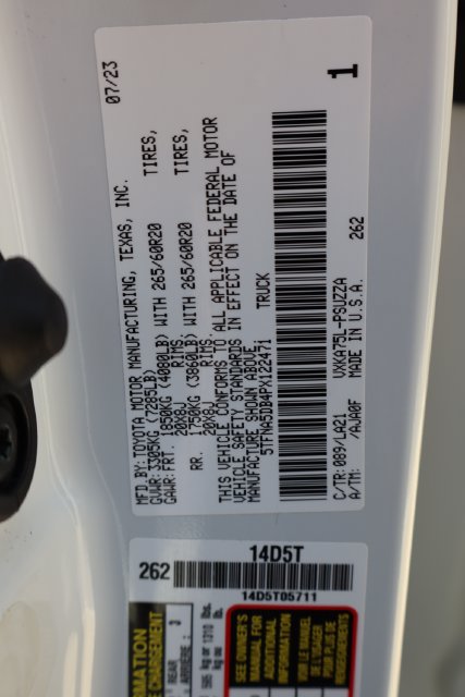 Used 2023 Toyota Tundra Platinum w/ Advanced Package AWD/4WD image 43