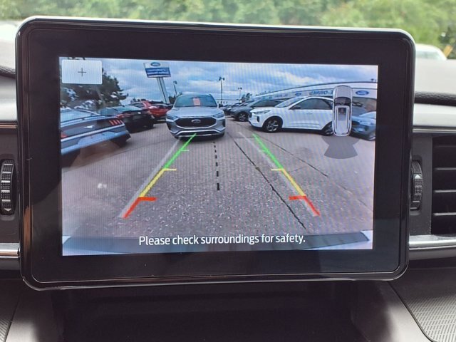 Certified 2023 Ford Explorer XLT w/ Equipment Group 202A AWD/4WD image 10