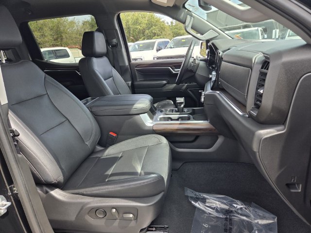 Used 2023 GMC Sierra 1500 SLT w/ SLT Premium Package AWD/4WD image 19