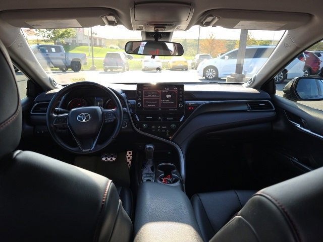 Used 2023 Toyota Camry XSE image 14