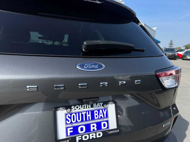 Certified 2022 Ford Escape SEL w/ Technology Package image 10