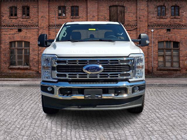 Certified 2026 Ford F250 XLT w/ FX4 Off-Road Package AWD/4WD image 2