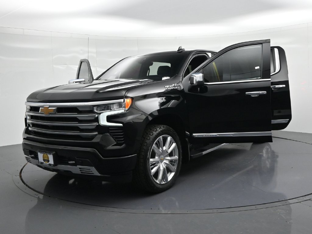 Used 2023 Chevrolet Silverado 1500 High Country w/ High Country Premium Package AWD/4WD image 26