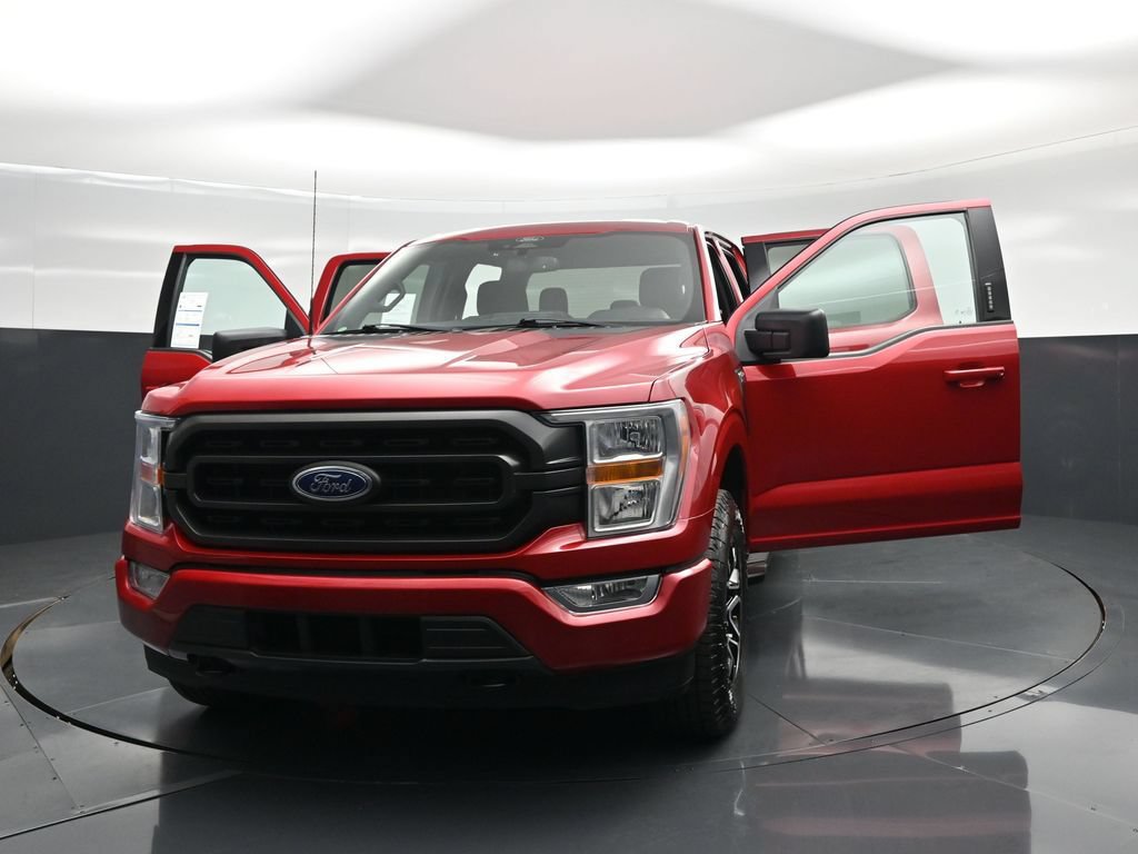 Certified 2022 Ford F150 XLT w/ Equipment Group 301A Mid AWD/4WD image 32